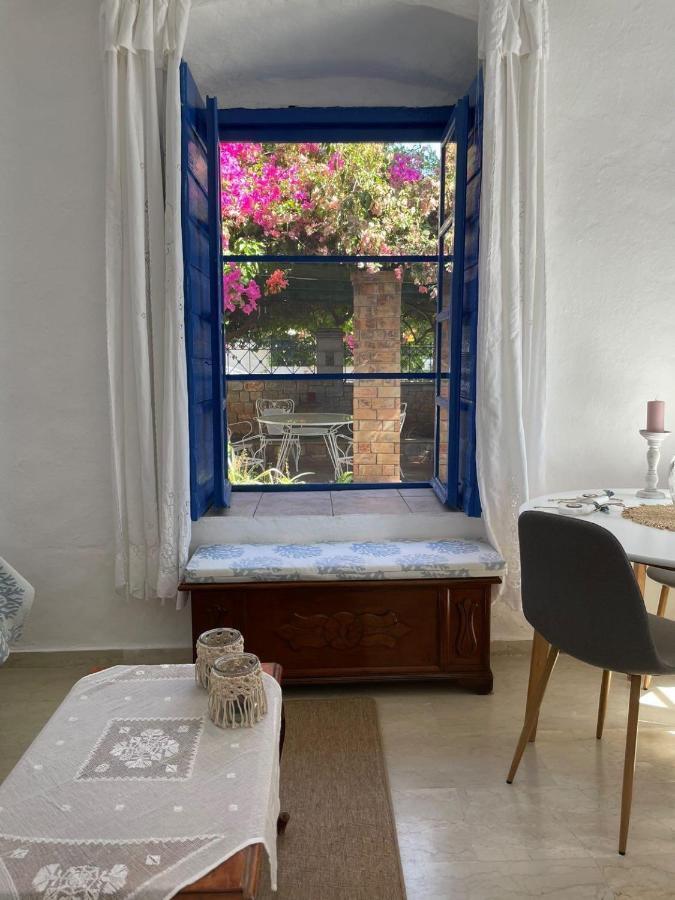 Veneto'S Garden Appartement Kardhamili Buitenkant foto